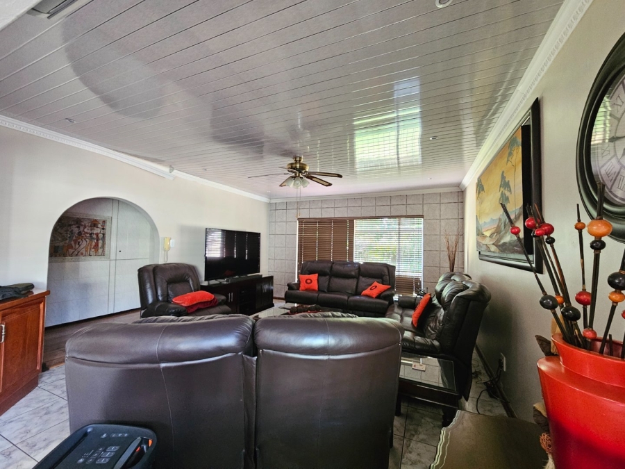 3 Bedroom Property for Sale in Vaalpark Free State